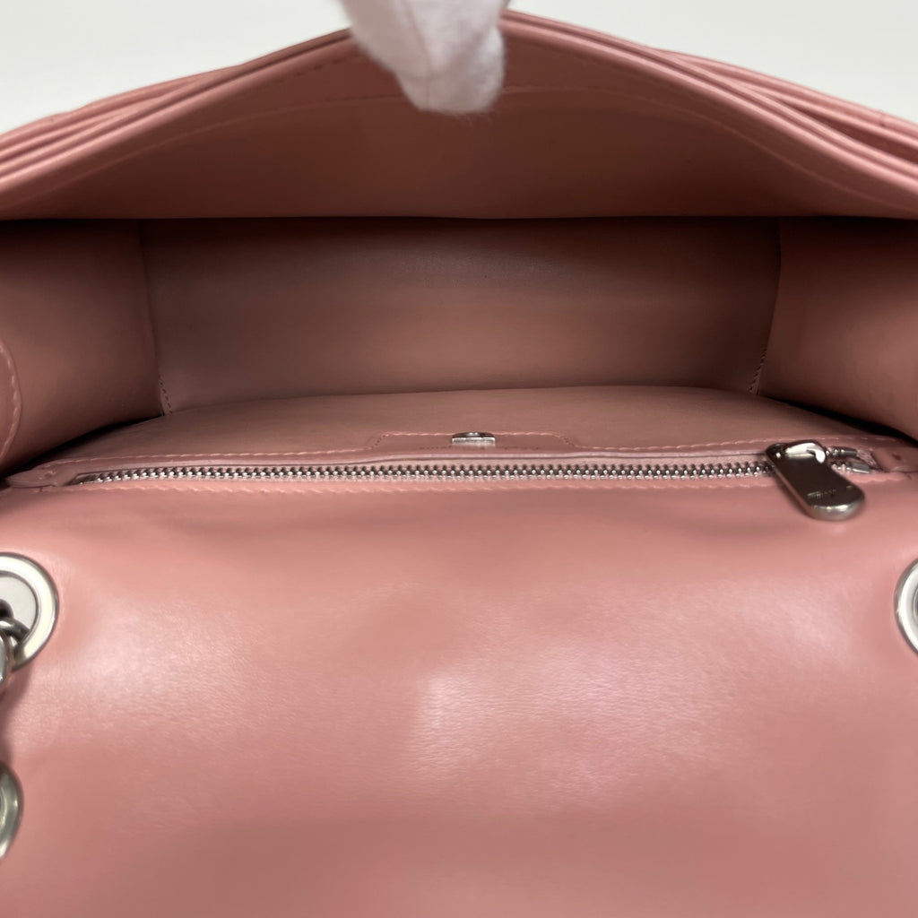 サルヴァトーレフェラガモ ダブルガンチーニ チェーンショルダーバッグ 斜め掛け ショルダーバッグ レザー ピンク AB-21 M168 レディース 【中古】brbag