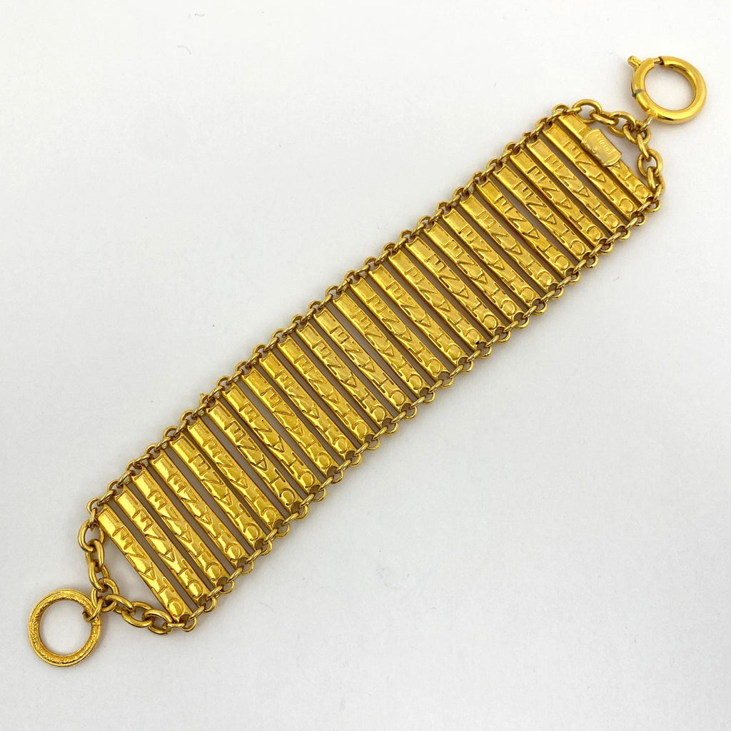 シャネル ロゴ ブレスレット 腕輪 ブレスレット GP ゴールド レディース 【中古】bracc