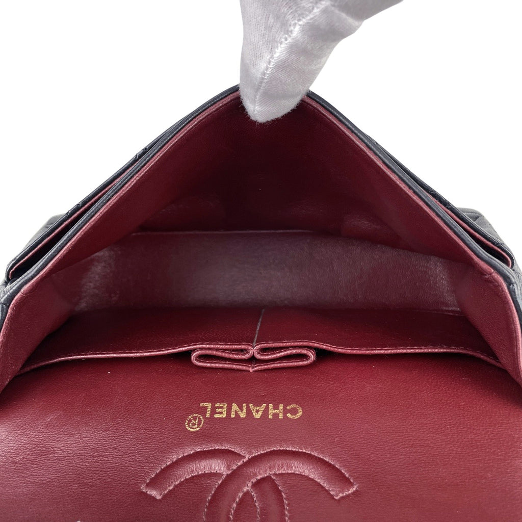 シャネル マトラッセ Wフラップ チェーン ショルダーバッグ ココマーク ショルダーバッグ レザー ブラック A01113 レディース 【中古】brbag