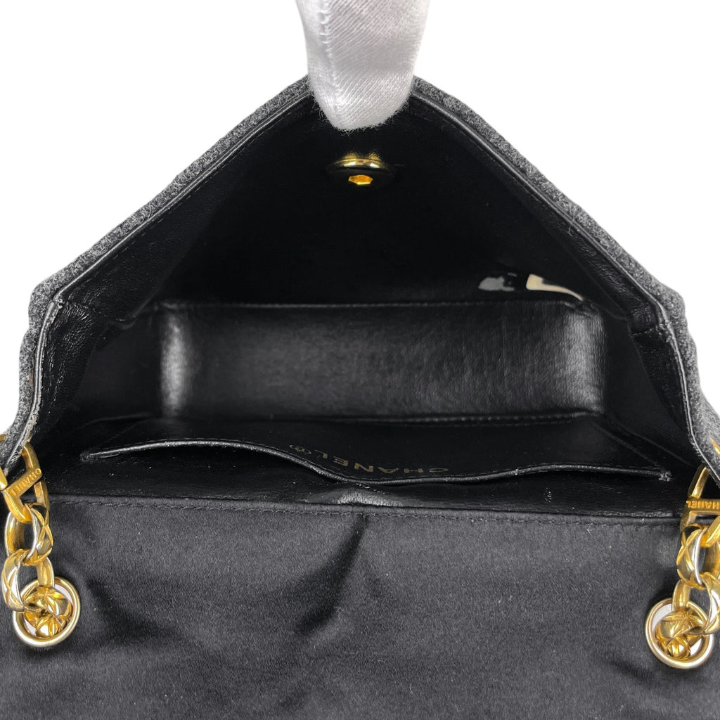 シャネル ココマーク チェーン ショルダーバッグ マトラッセ ショルダーバッグ ファブリック グレー ブラック レディース 【中古】brbag