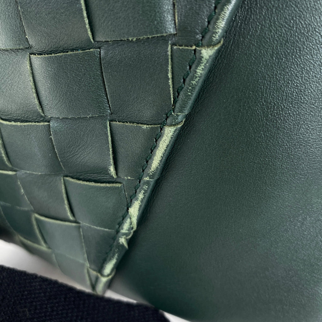 ボッテガヴェネタ イントレチャート リュックサック バックパック デイパック ナッパ リュック レザー グリーン B08560921K レディース 【中古】brbag