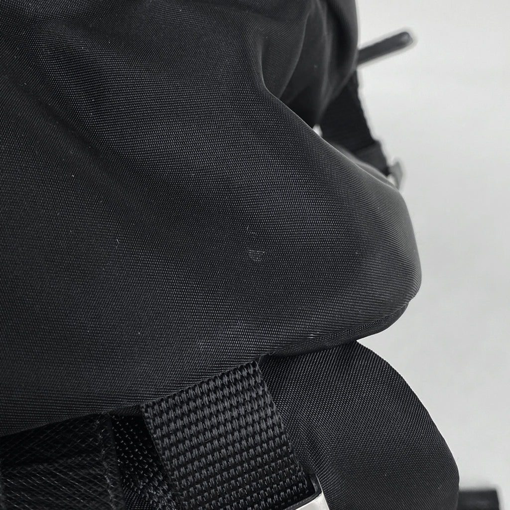 プラダ ロゴ リュックサック モンタナ バックパック デイパック リュック ナイロン ネロ(ブラック) レディース 【中古】brbag