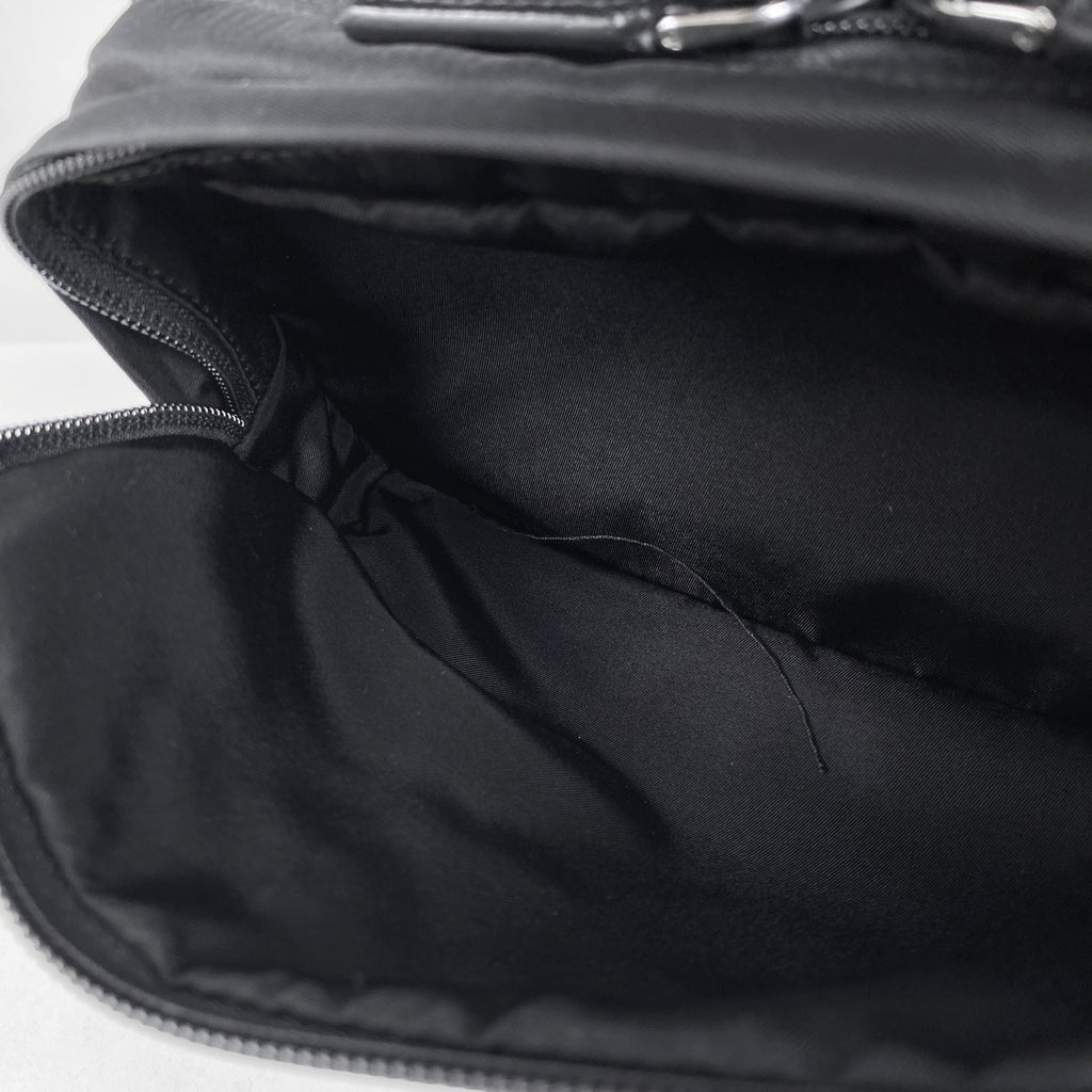 プラダ ロゴ リュックサック モンタナ バックパック デイパック リュック ナイロン ネロ(ブラック) レディース 【中古】brbag