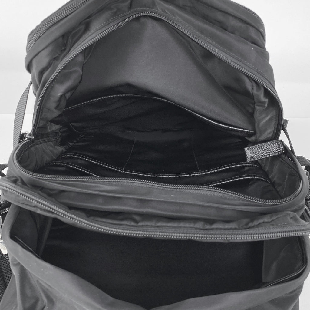 プラダ ロゴ リュックサック モンタナ バックパック デイパック リュック ナイロン ネロ(ブラック) レディース 【中古】brbag