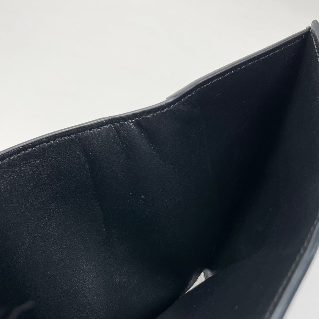 セリーヌ ファイン ストラップ ウォレット ニノ トリオンフ コンパクト 三つ折り財布 レザー ブラック レディース 【中古】brbag