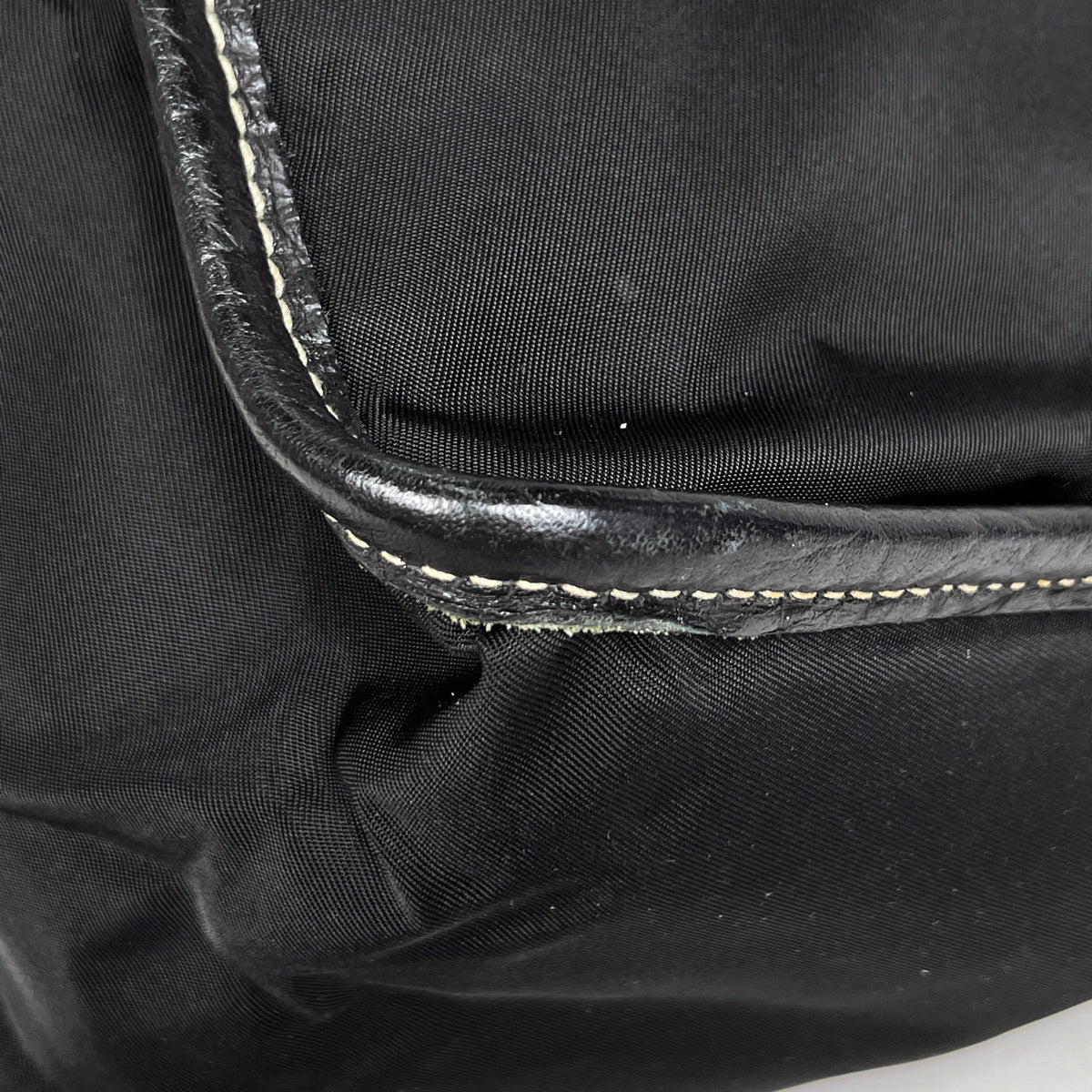 バイセル公式】プラダ ロゴプレート ショルダーバッグ 斜め掛け