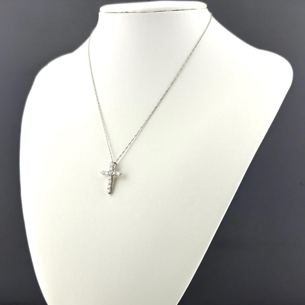 クロスモチーフ ネックレス プラチナ ペンダント メレダイヤ 十字架 ネックレス Pt900 Pt850 ダイヤモンド レディース ノンブランドジュエリー 【中古】nbjwl