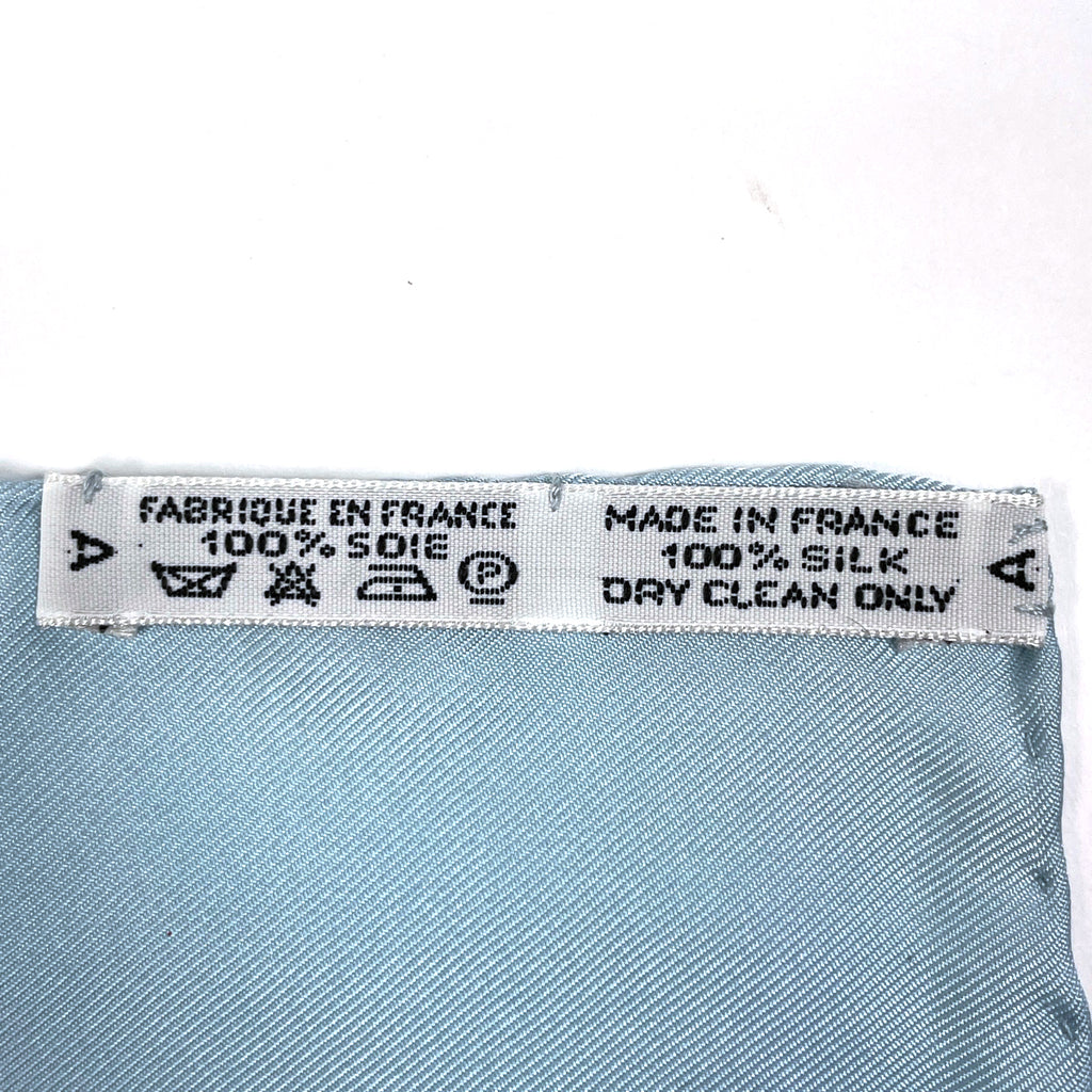 エルメス カレ 90 LA PROMENADE DE LONGCHAMPS ロンシャンへの散歩 馬車 スカーフ シルク ライトブルー マルチカラー レディース 【中古】brbag