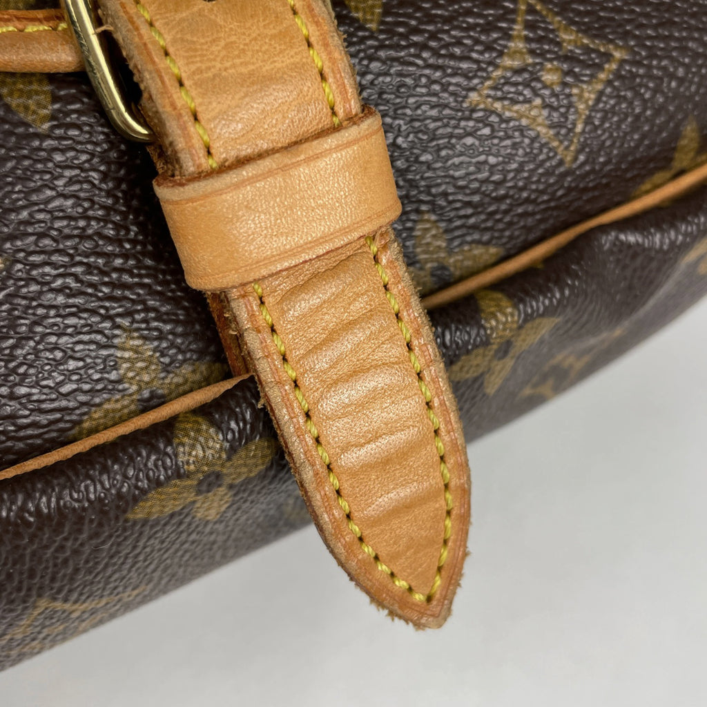 ルイ・ヴィトン ソミュール 30 斜め掛け ショルダーバッグ モノグラム ブラウン M42256 レディース 【中古】brbag