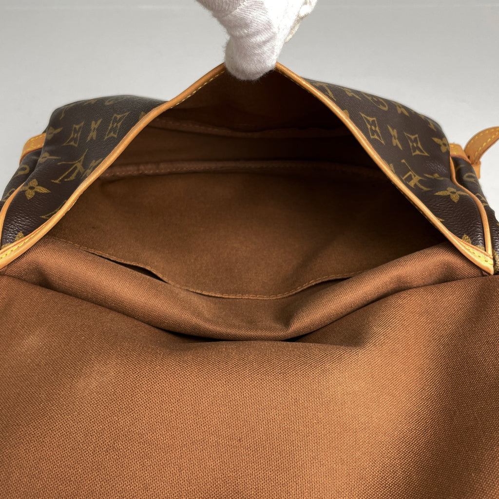 ルイ・ヴィトン ソミュール 30 斜め掛け ショルダーバッグ モノグラム ブラウン M42256 レディース 【中古】brbag