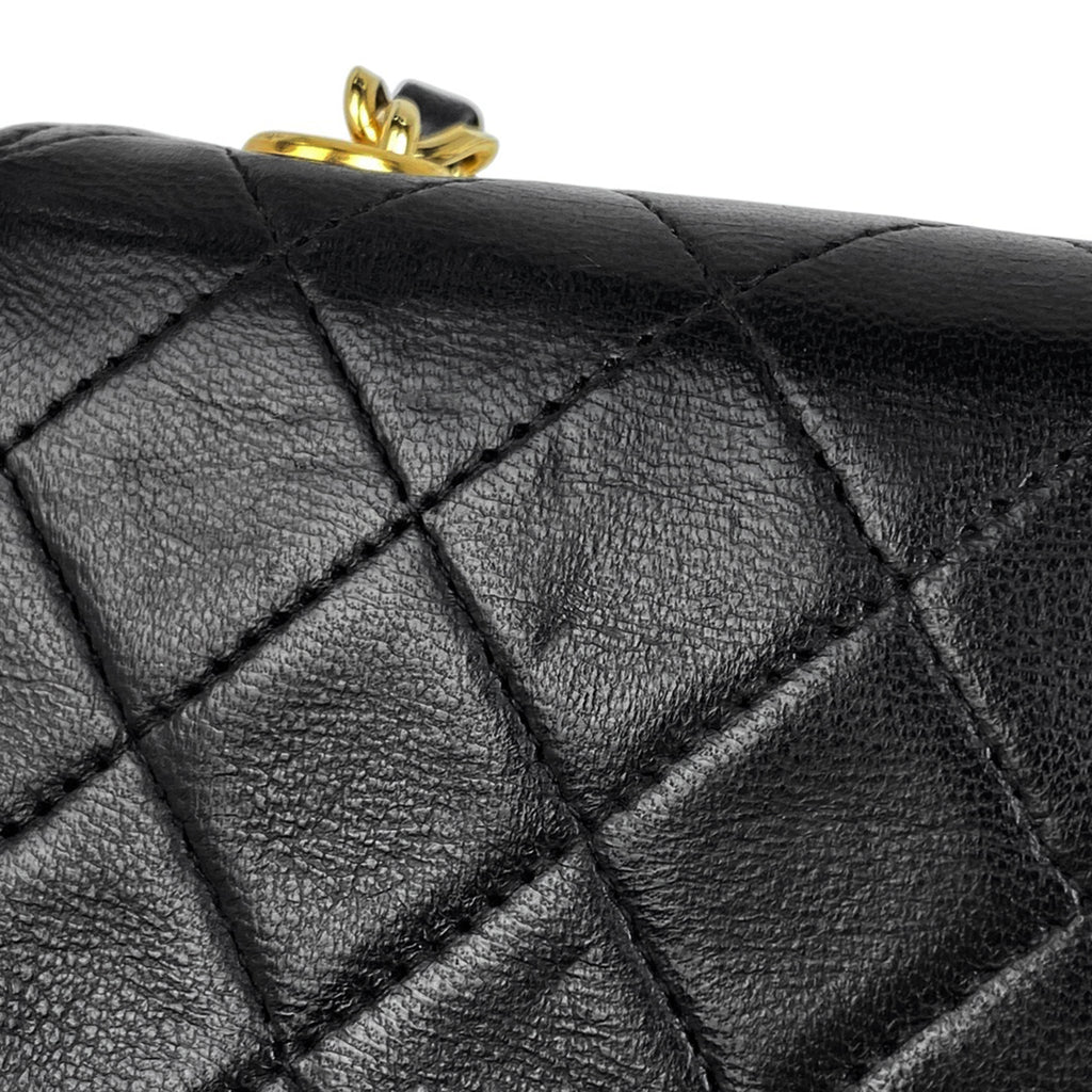 シャネル ココマーク チェーン ショルダーバッグ ミニ マトラッセ ショルダーバッグ レザー ブラック レディース 【中古】brbag