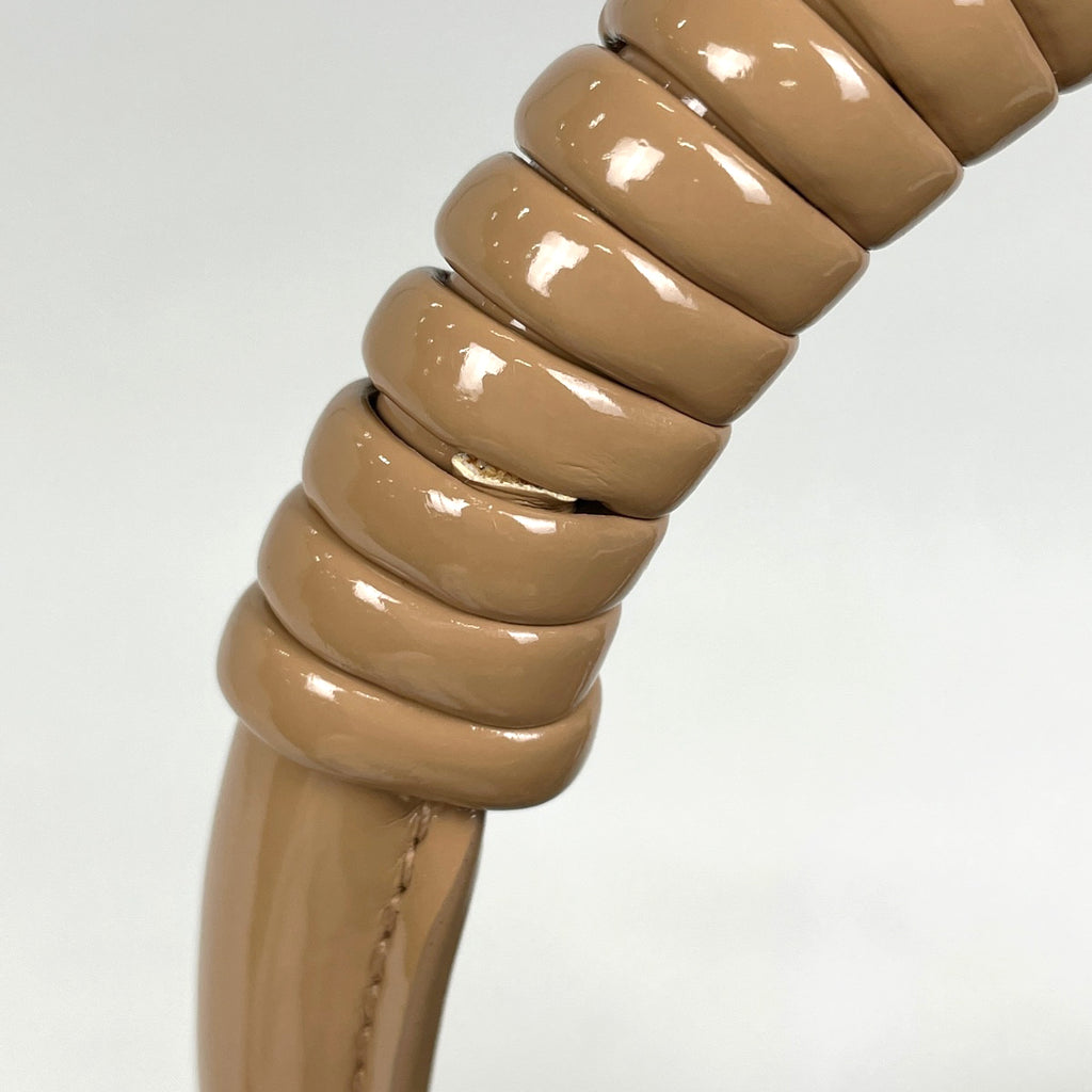 バレンシアガ ビストロ バスケット XS 2WAY ショルダーバッグ エナメル ハンドバッグ パテントレザー ベージュ 671342 レディース 【中古】brbag