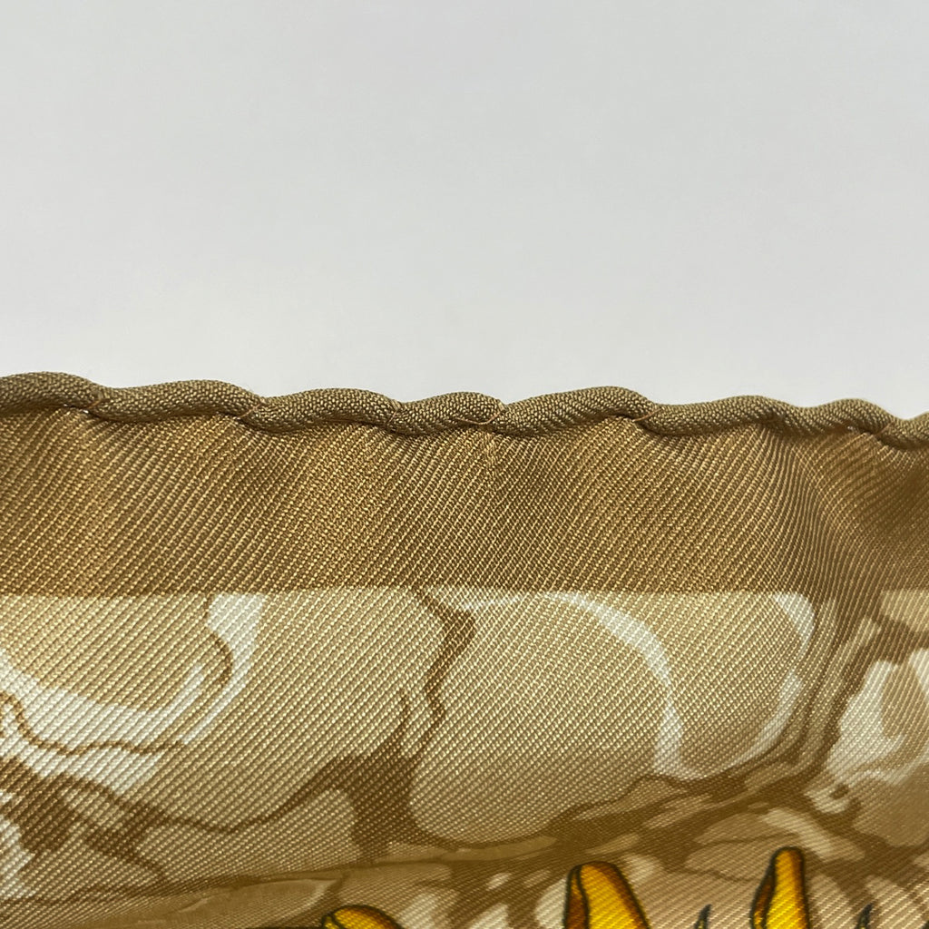 エルメス カレ 90 CARPE DIEM 今日一日を楽しむ 太陽 月 星 スカーフ シルク ベージュ マルチカラー レディース 【中古】brbag