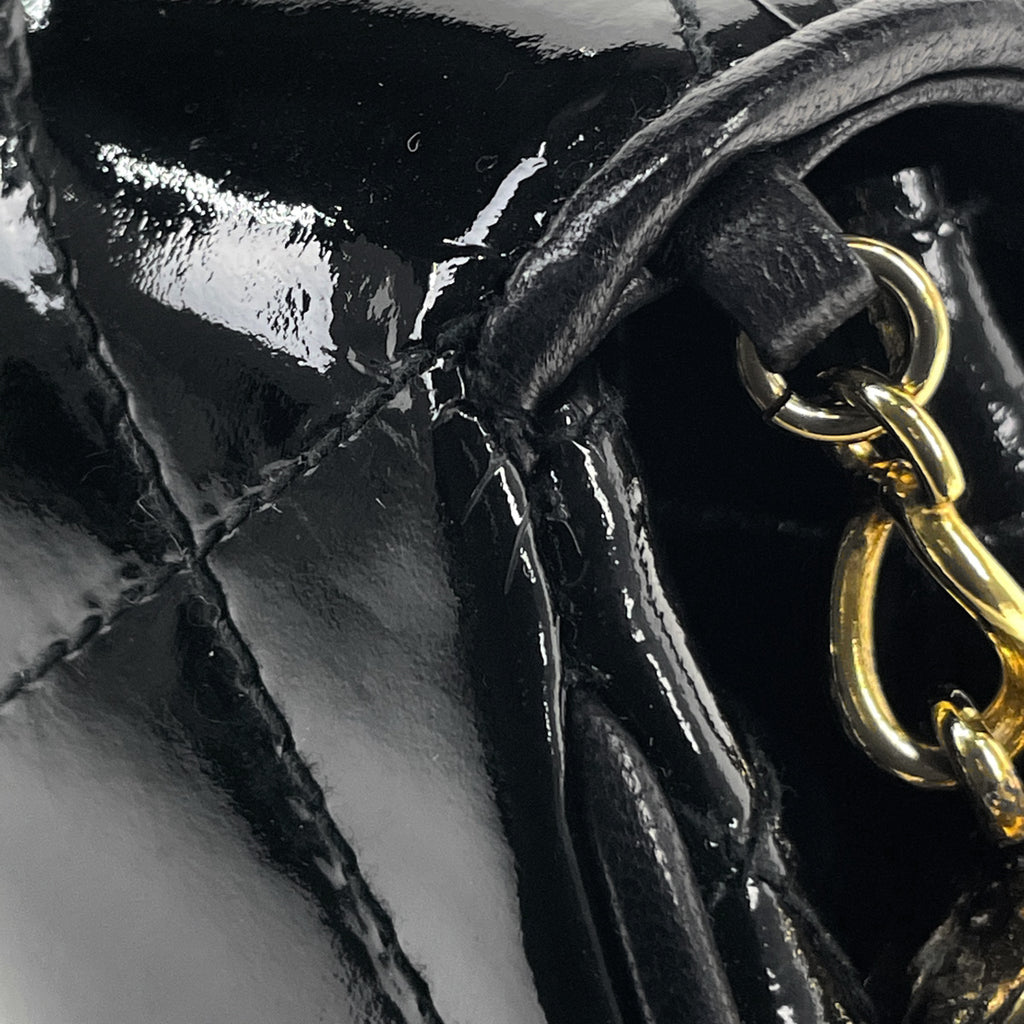 シャネル ココマーク フリンジ チェーン ショルダーバッグ タッセル マトラッセ エナメル ショルダーバッグ パテントレザー ブラック レディース 【中古】brbag