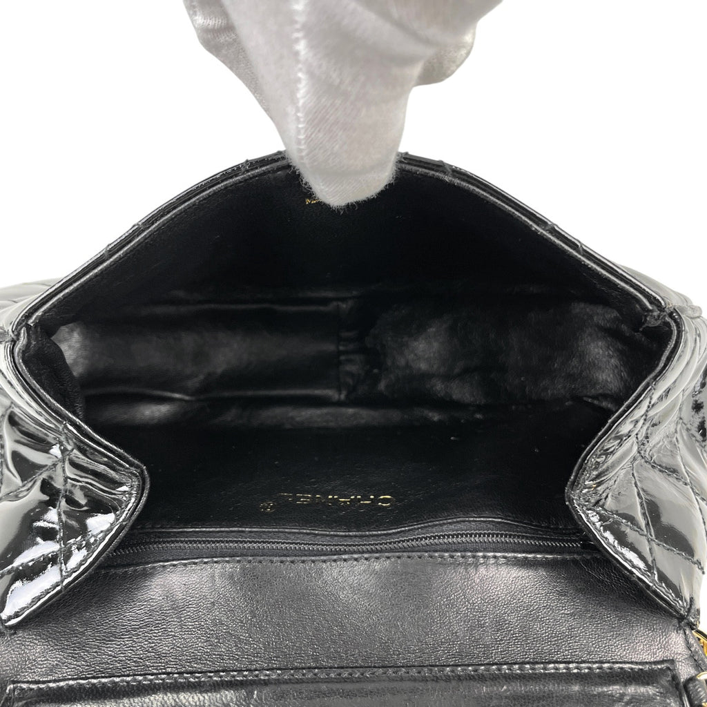 シャネル ココマーク フリンジ チェーン ショルダーバッグ タッセル マトラッセ エナメル ショルダーバッグ パテントレザー ブラック レディース 【中古】brbag