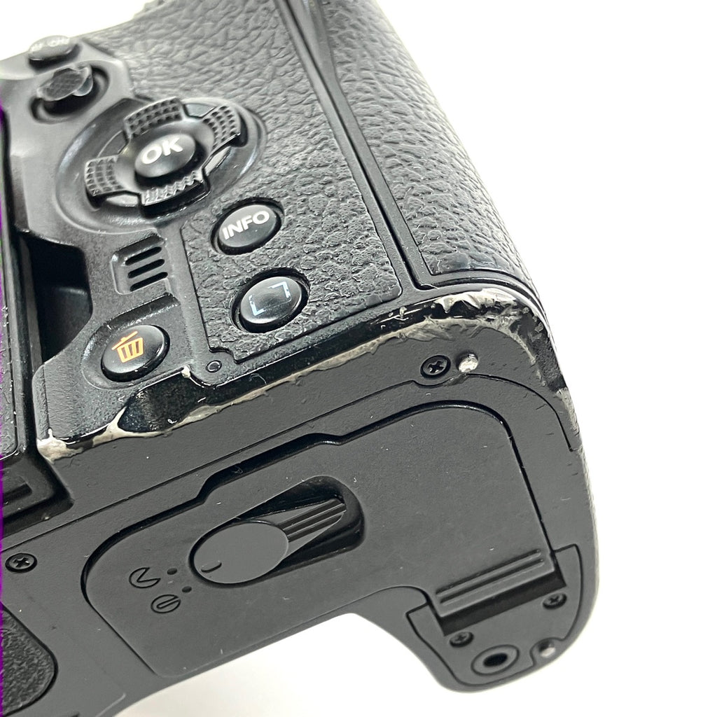 オリンパス OLYMPUS OM-1 ボディ デジタル ミラーレス 一眼カメラ 【中古】cambb