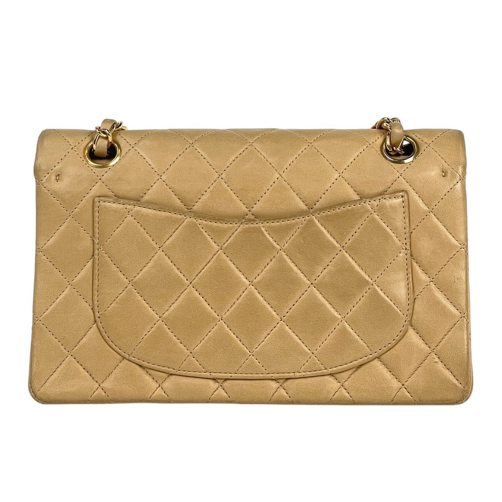 シャネル マトラッセ Wフラップ チェーン ショルダーバッグ ココマーク ショルダーバッグ レザー ベージュ A01113 レディース 【中古】brbag