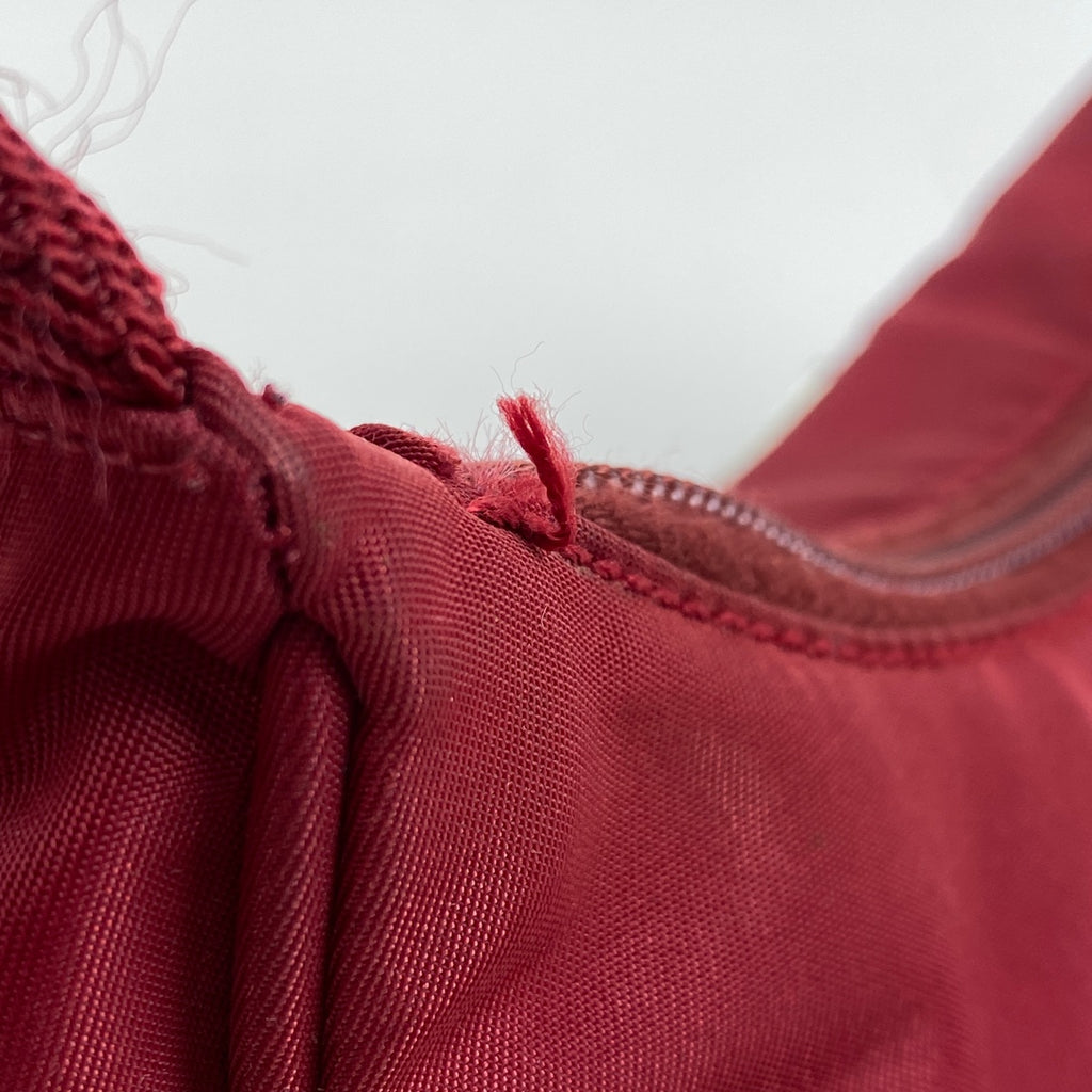 プラダ ロゴプレート ハンドバッグ ポーチ ショルダーバッグ ハンドバッグ ナイロン レッド レディース 【中古】brbag