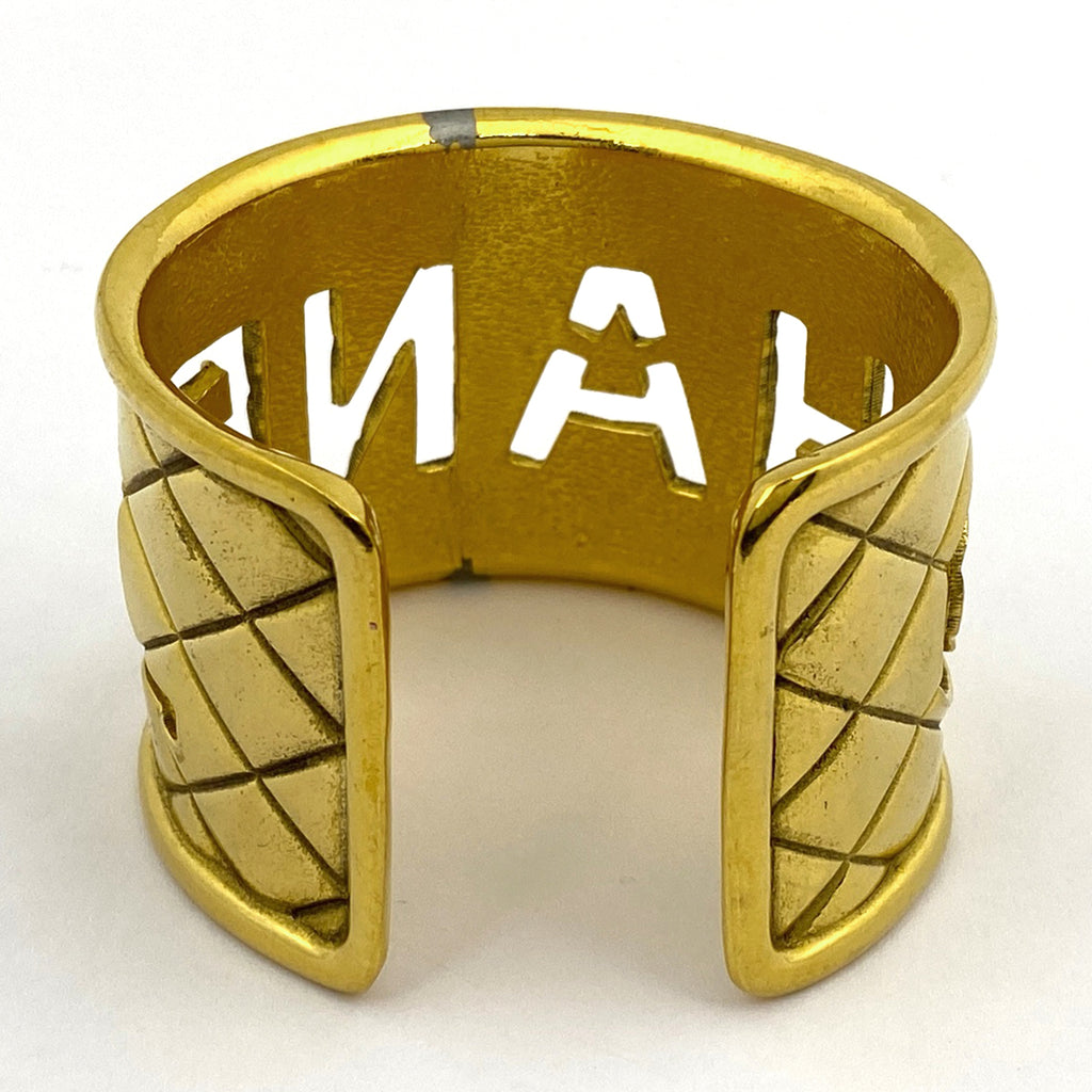 シャネル ロゴ バングル マトラッセ 腕輪 バングル GP ゴールド レディース 【中古】bracc