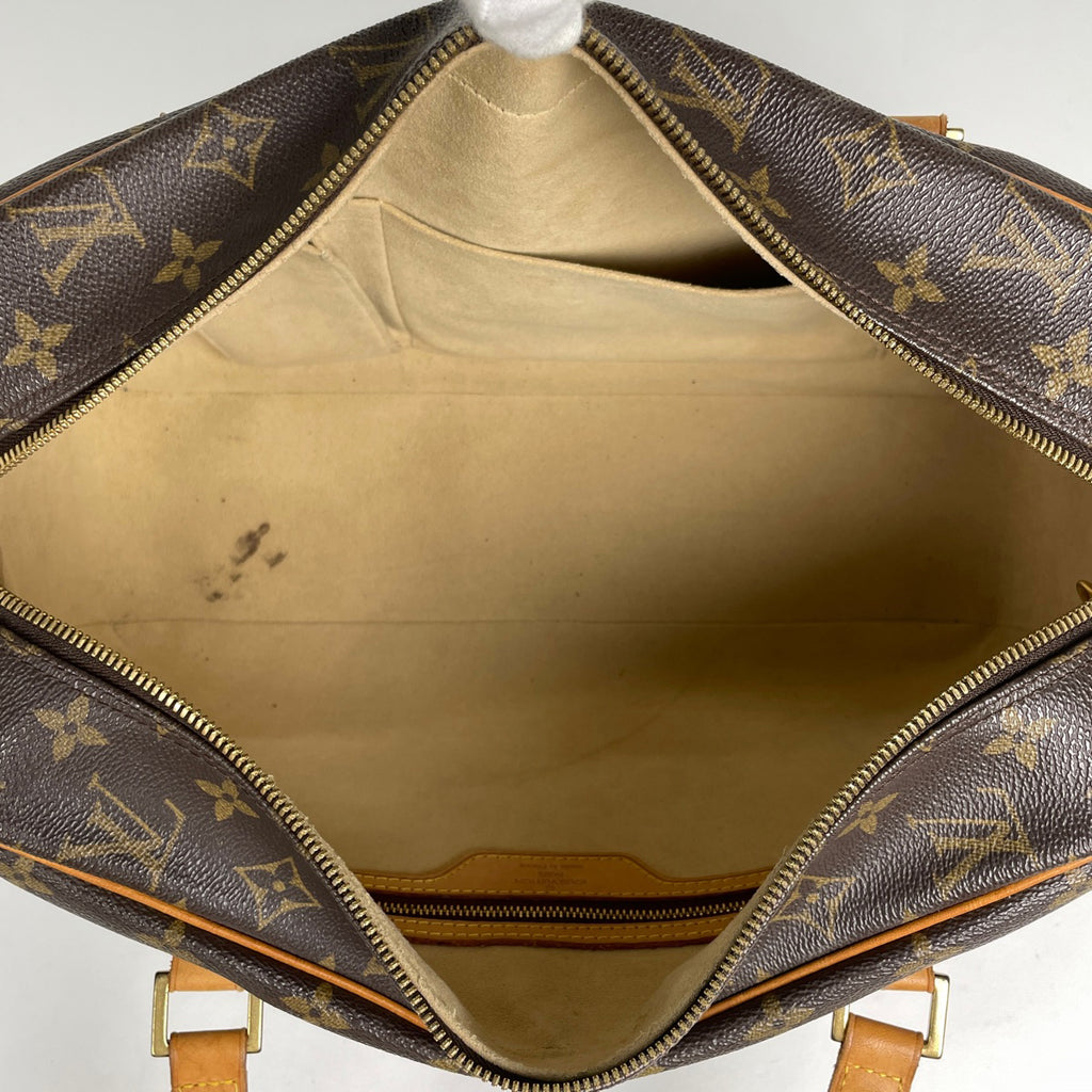 ルイ・ヴィトン シテ GM 肩掛け ショルダーバッグ モノグラム ブラウン M51181 レディース 【中古】brbag