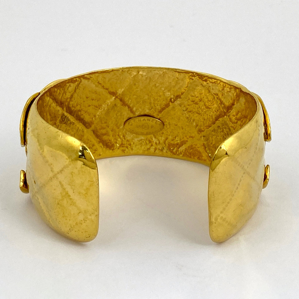 シャネル トリプル ココマーク バングル マトラッセ 腕輪 バングル GP ゴールド レディース 【中古】bracc