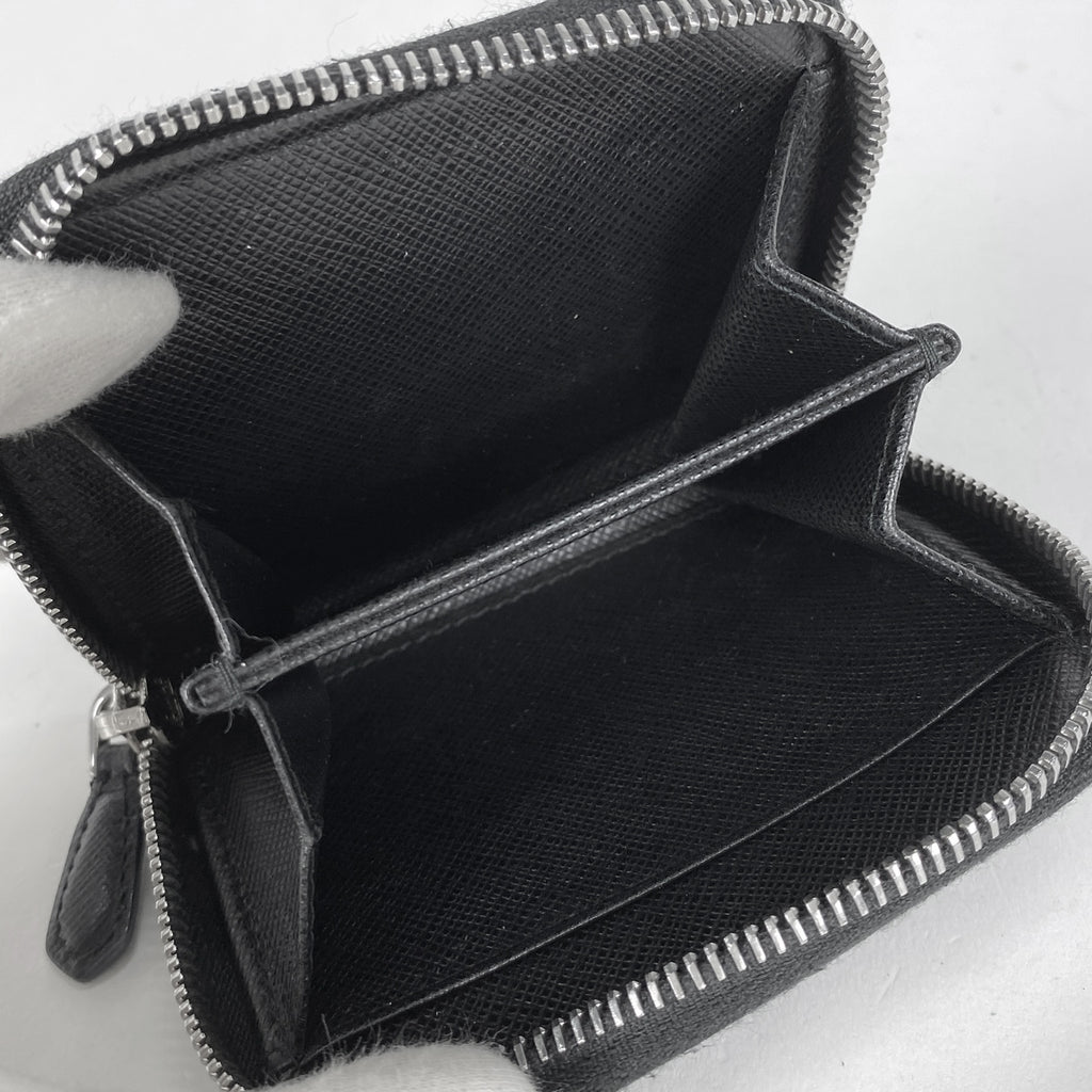 プラダ ロゴプレート ラウンドファスナー コインケース コインパース 小銭入れ コインケース レザー ネロ(ブラック) レディース 【中古】brbag