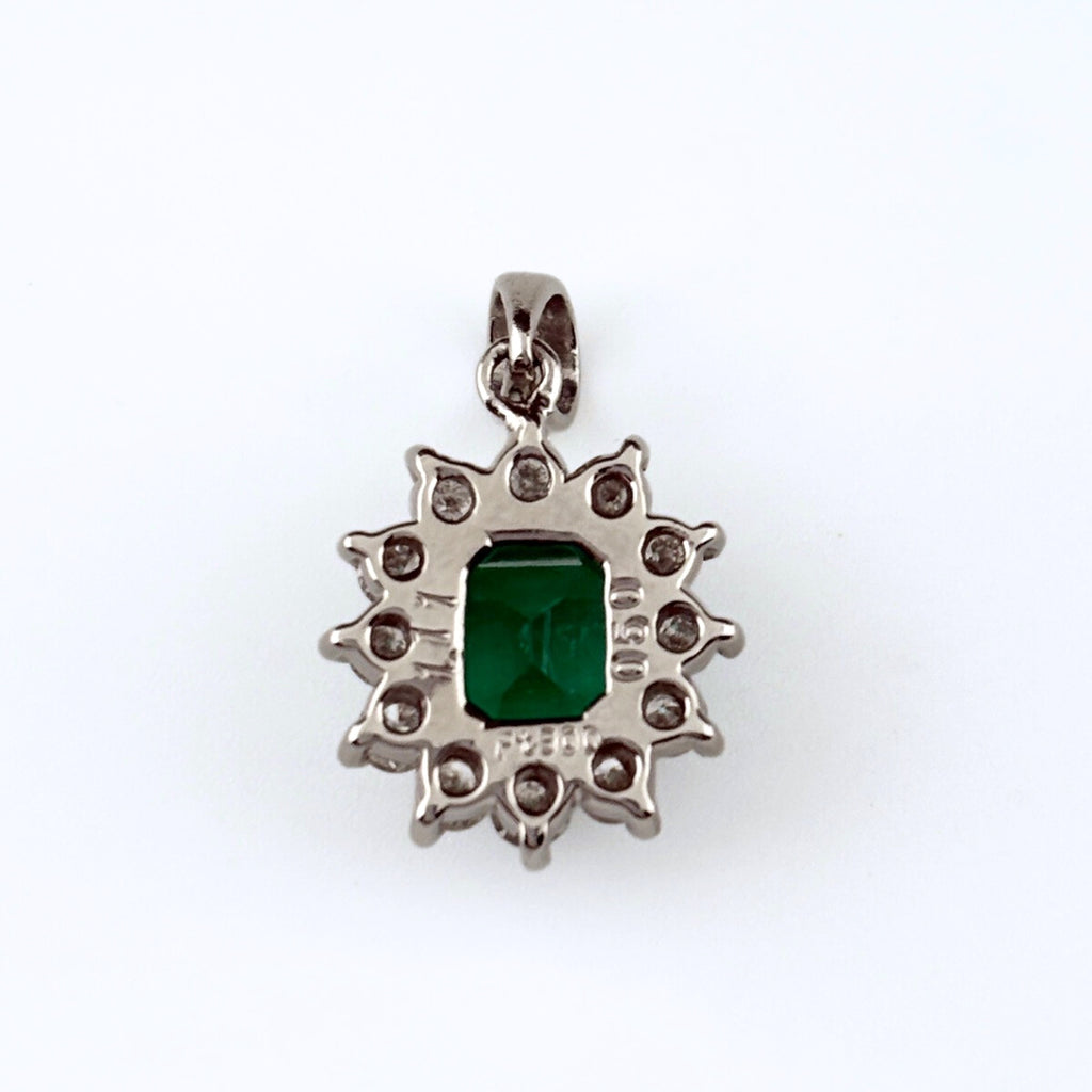エメラルド デザインペンダントトップ プラチナ メレダイヤ ペンダントトップ Pt900 エメラルド ダイヤモンド レディース 【中古】nbjwl
