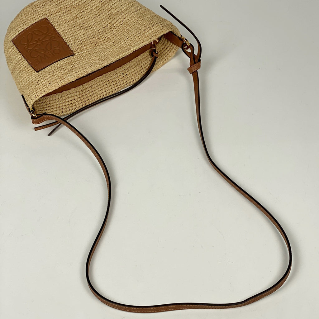 ロエベ スリット ポシェット バッグ アナグラム かごバッグ ショルダーバッグ ラフィア ブラウン レディース 【中古】brbag