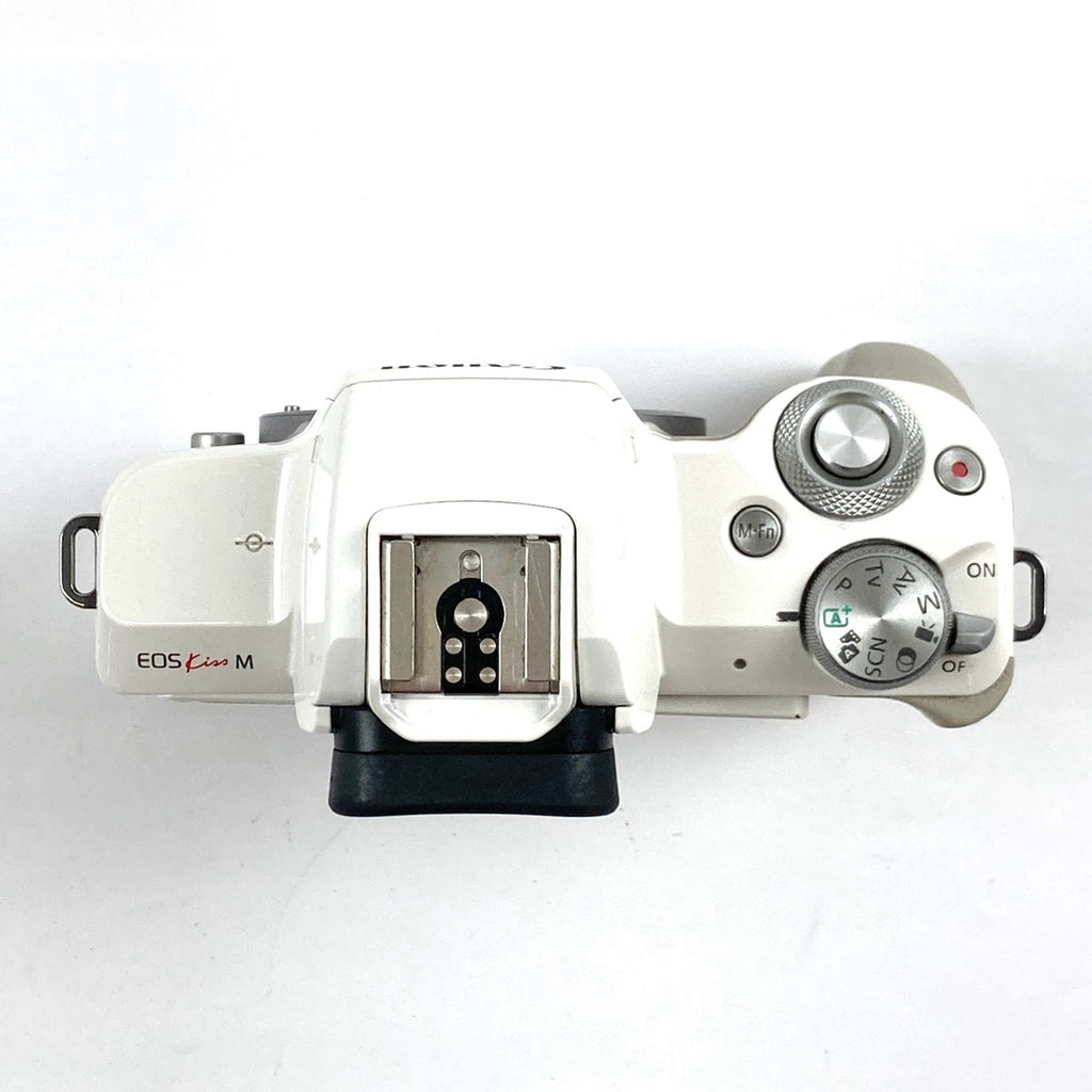 キヤノン Canon EOS Kiss M ボディ ホワイト ［ジャンク品］ デジタル ミラーレス 一眼カメラ 【中古】cambb