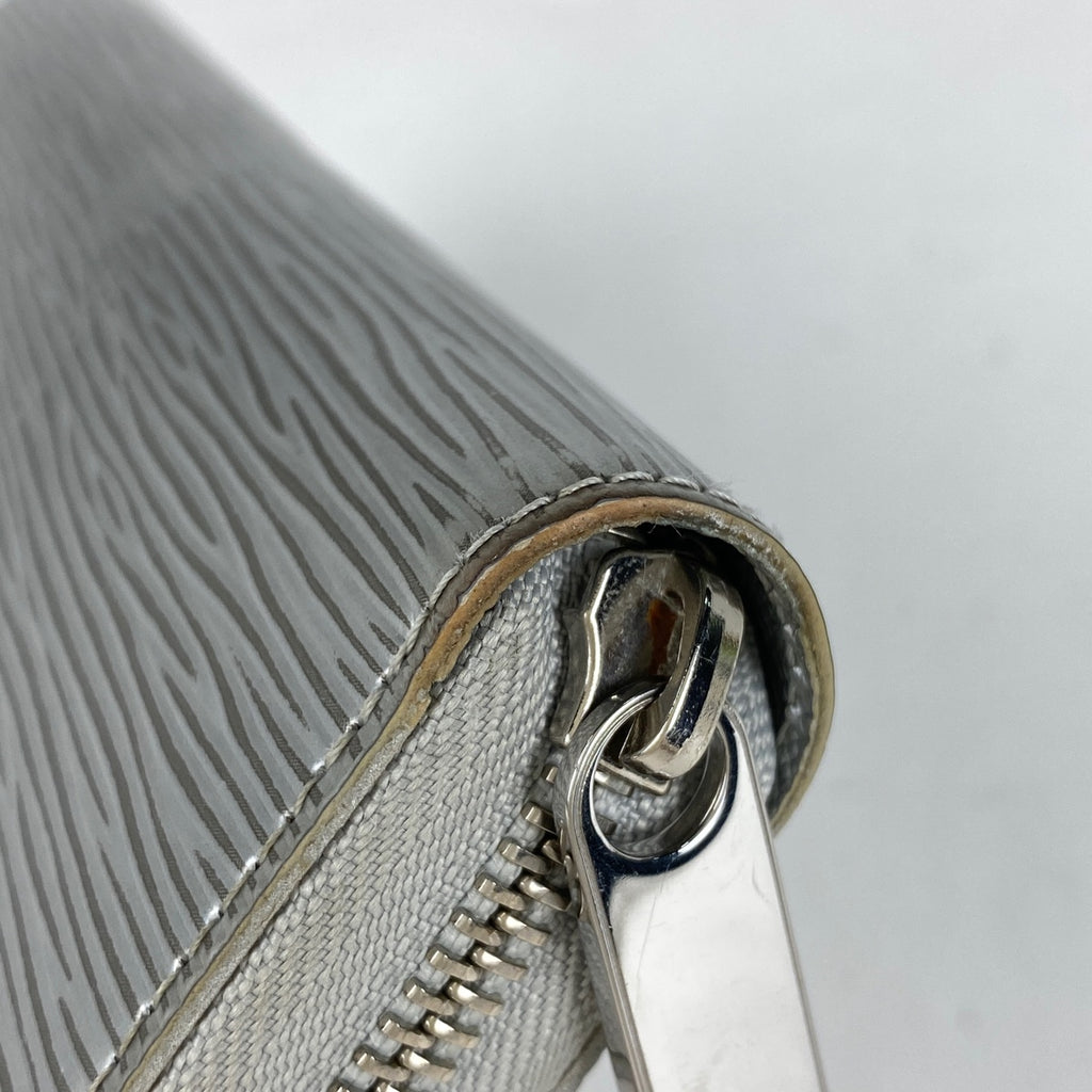 ルイ・ヴィトン ジッピーウォレット LVナイト 日本限定 メタリック 長財布 エピ シルバー M82794 レディース 【中古】brbag