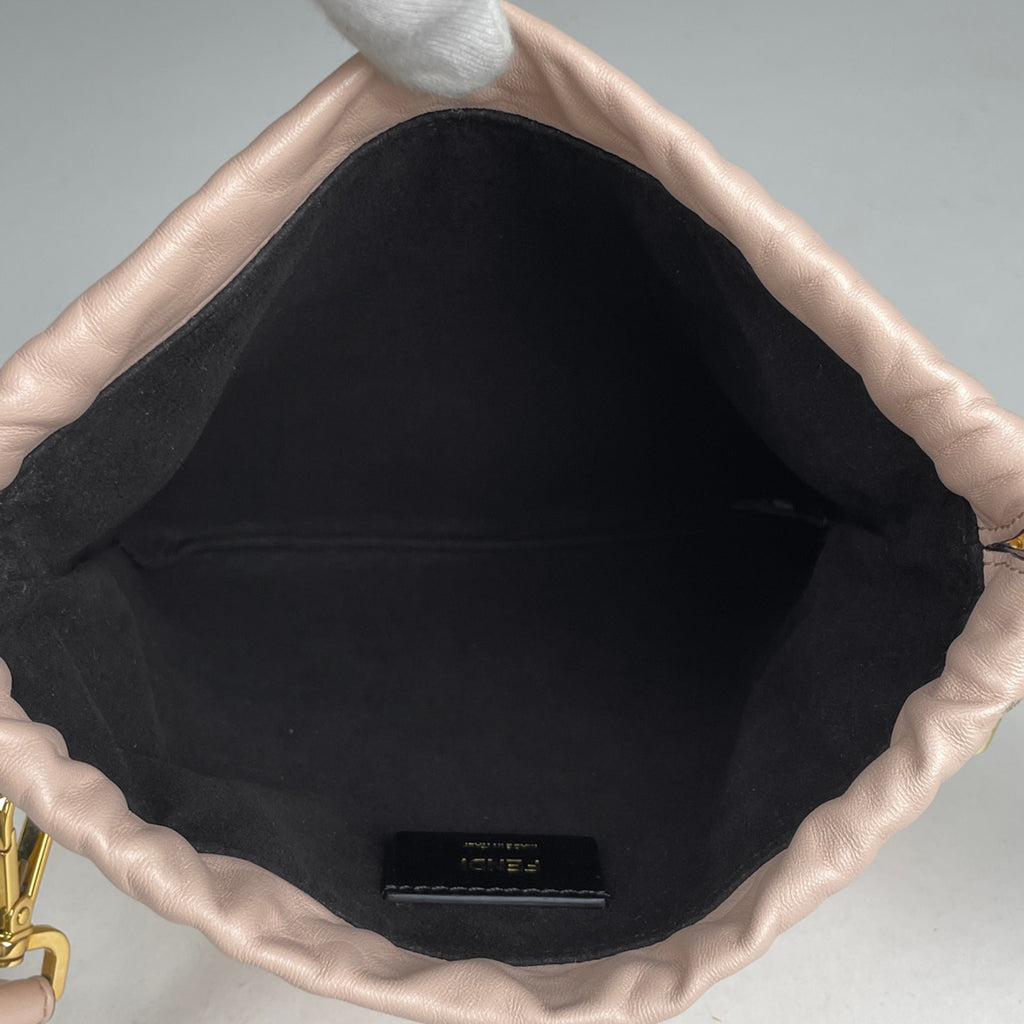 フェンディ パック スリムクラッチ スモール 巾着型 ショルダーバッグ レザー ピンク 8BT337 レディース 【中古】brbag