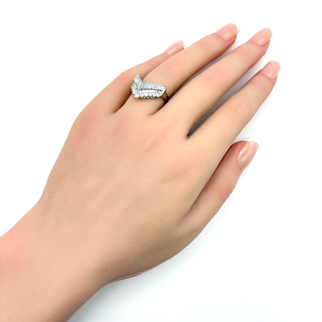 メレダイヤ デザインリング プラチナ 指輪 リング 10号 Pt900 ダイヤモンド レディース 【中古】nbjwl