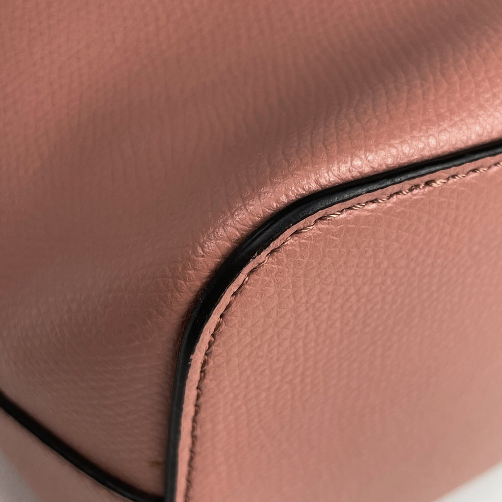 フェンディ モン トレゾール 2WAY ショルダーバッグ 巾着型 ミニバッグ ハンドバッグ レザー ピンク 8BS010 レディース 【中古】brbag