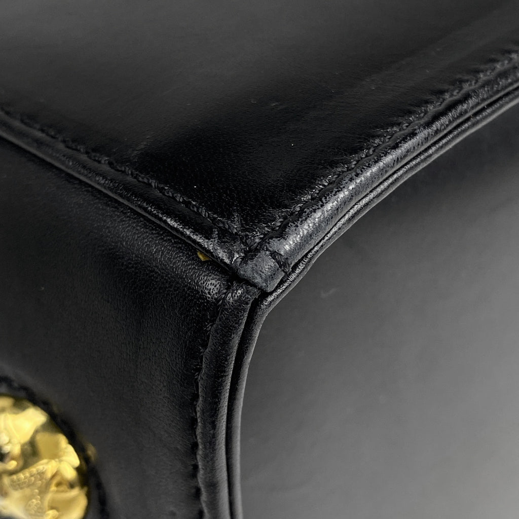 サルヴァトーレフェラガモ ロゴ ショルダーバッグ 肩掛け ショルダーバッグ レザー ブラック レディース 【中古】brbag