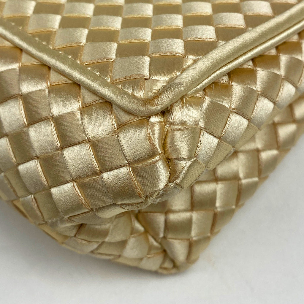 ボッテガヴェネタ イントレチャート ショルダーバッグ 編み込み ナッパ ショルダーバッグ キャンバス アイボリー レディース 【中古】brbag