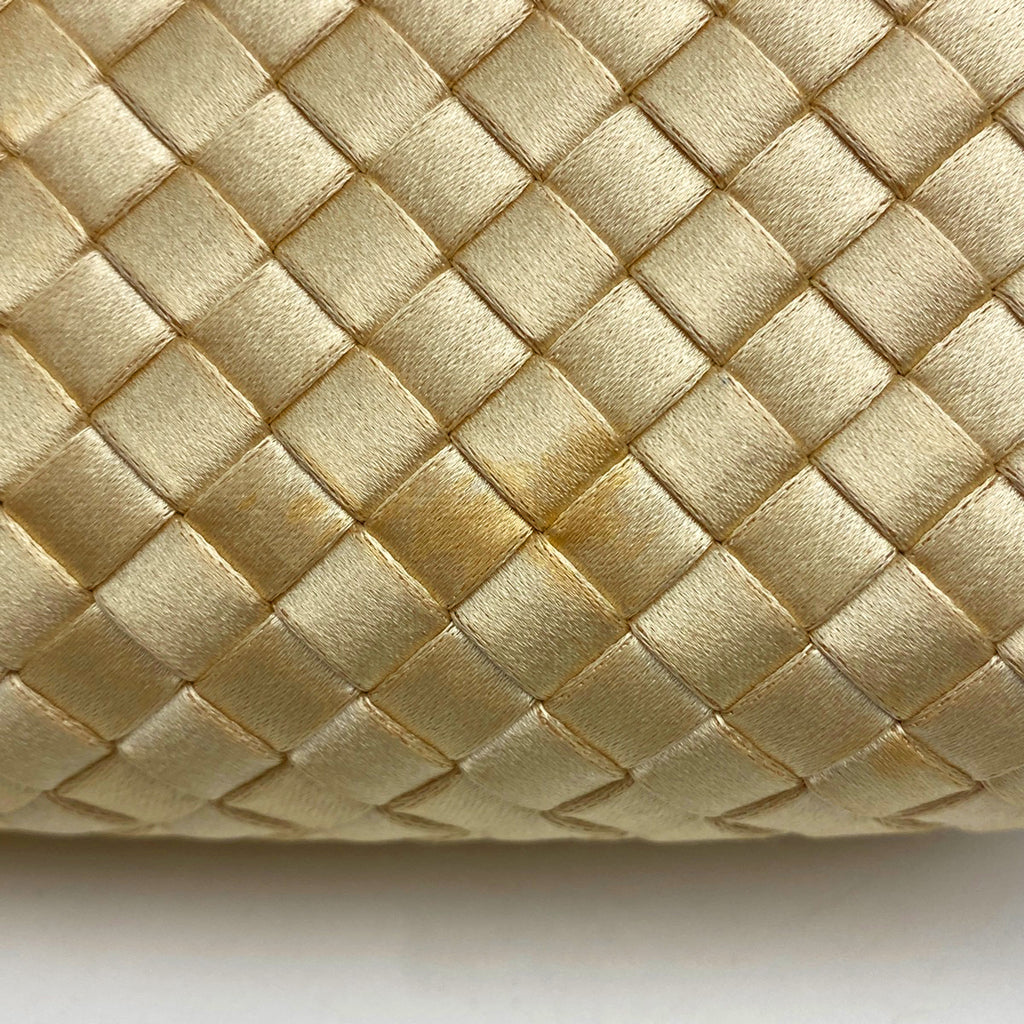 ボッテガヴェネタ イントレチャート ショルダーバッグ 編み込み ナッパ ショルダーバッグ キャンバス アイボリー レディース 【中古】brbag