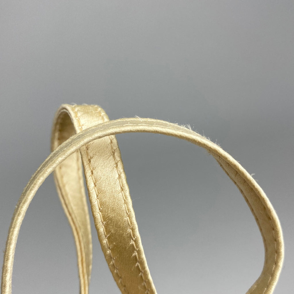 ボッテガヴェネタ イントレチャート ショルダーバッグ 編み込み ナッパ ショルダーバッグ キャンバス アイボリー レディース 【中古】brbag