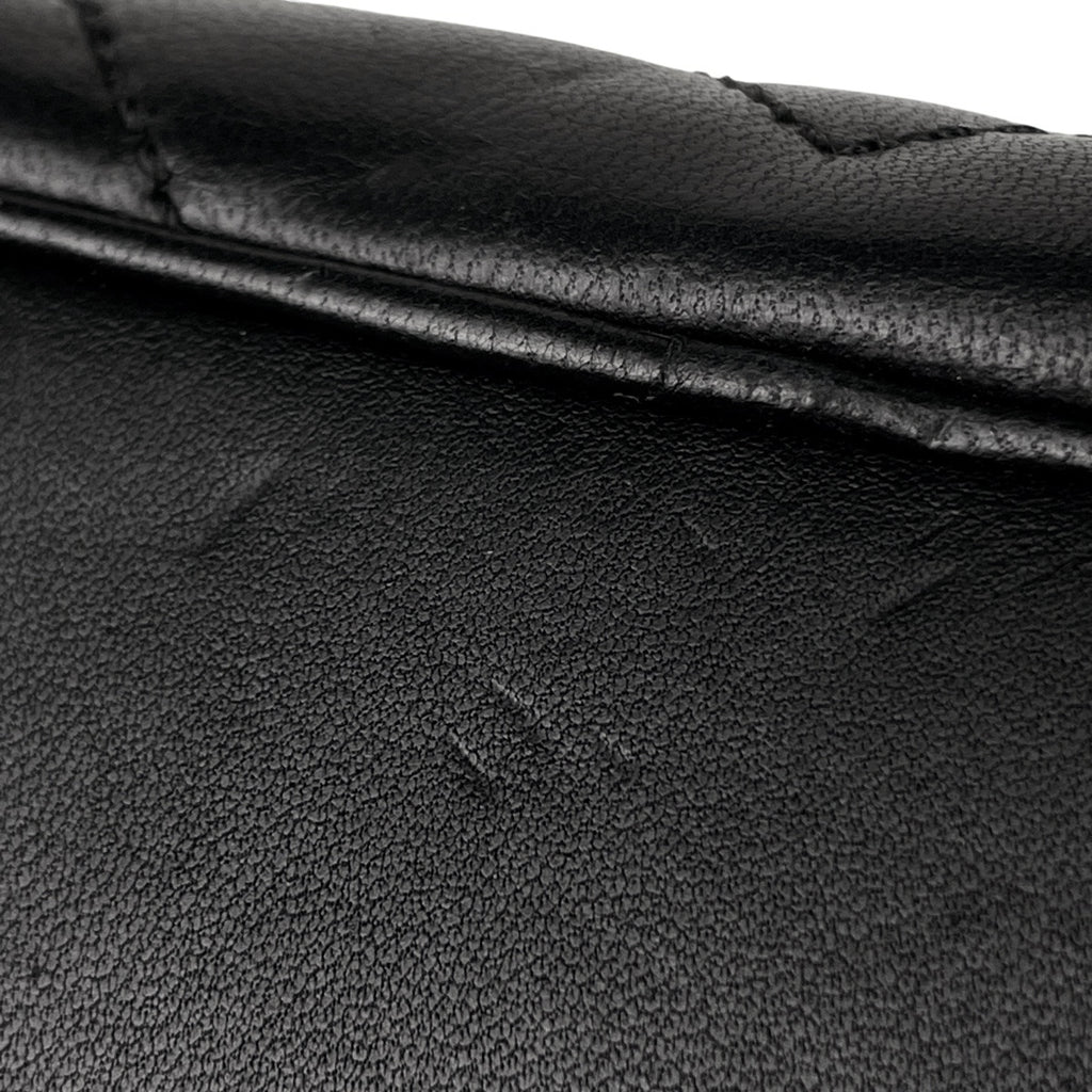 シャネル Vステッチ チェーン ハンドバッグ ココマーク ハンドバッグ レザー ブラック レディース 【中古】brbag