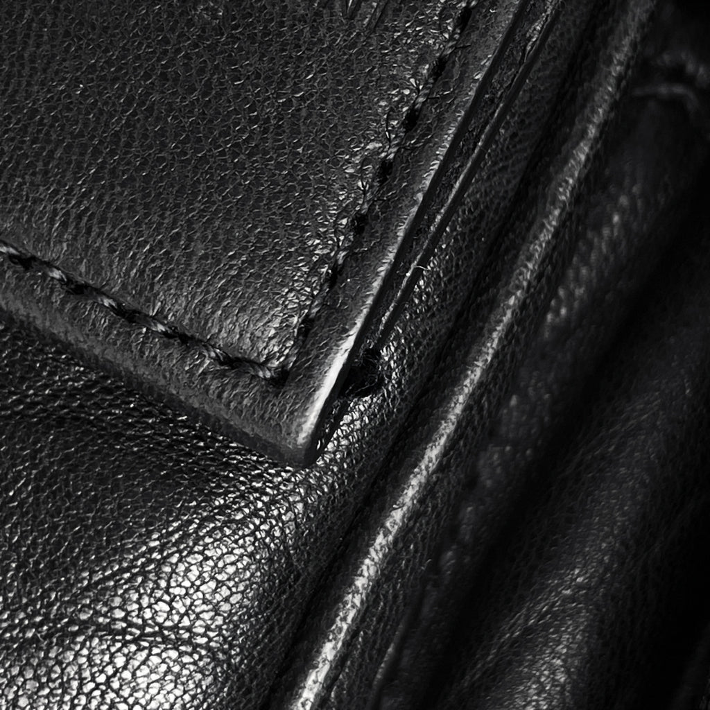 サンローラン ニキ スモール メッセンジャー 斜め掛け ショルダーバッグ レザー ブラック 776611 レディース 【中古】brbag