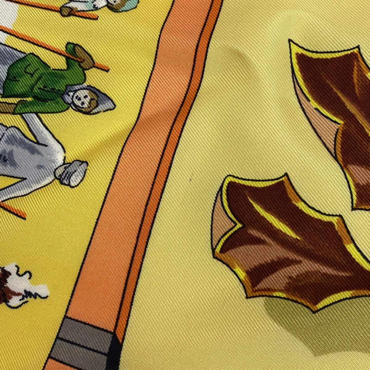 バイセル公式】エルメス カレ 90 Neige d'Antan 去年の雪 スカーフ