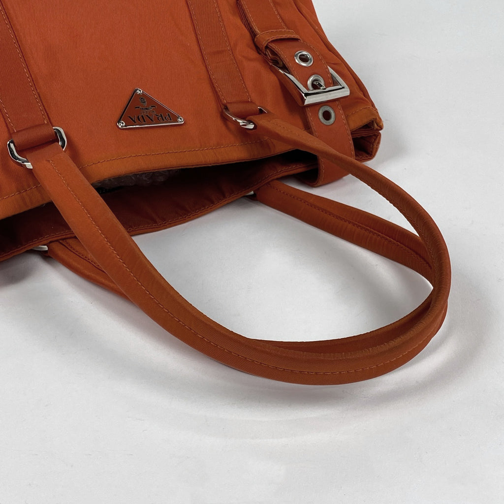 プラダ ロゴプレート トートバッグ ハンドバッグ トートバッグ ナイロン オレンジ レディース 【中古】brbag