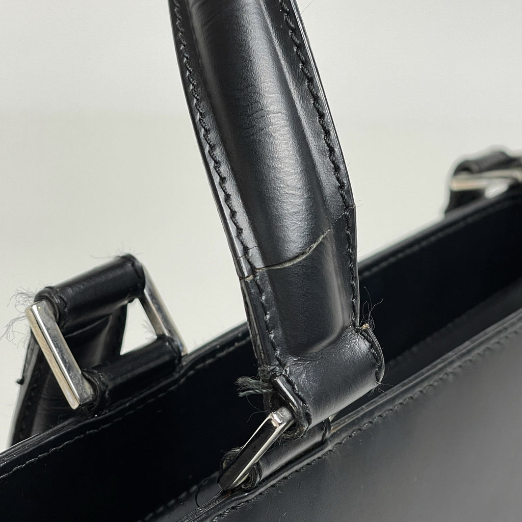 サルヴァトーレフェラガモ ガンチーニ ハンドバッグ ビジネスバッグ 手提げ ハンドバッグ レザー ブラック レディース 【中古】brbag