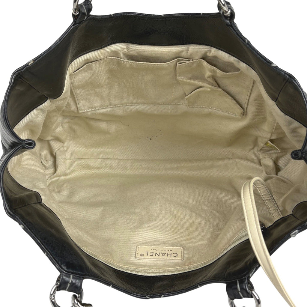 シャネル ワイルドステッチ ショルダーバッグ レザー ブラック レディース 中古 brbag