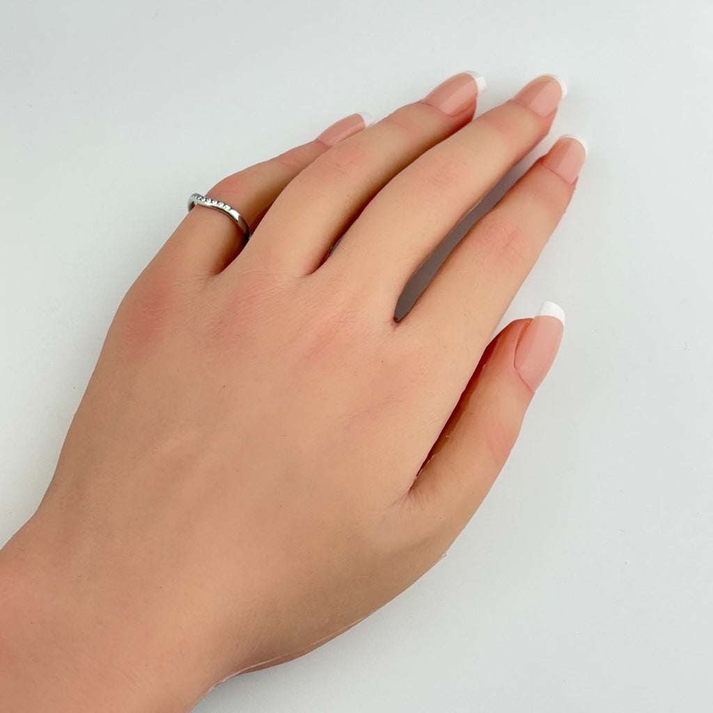 ティファニー カーブドバンド リング プラチナ メレダイヤ 指輪 リング