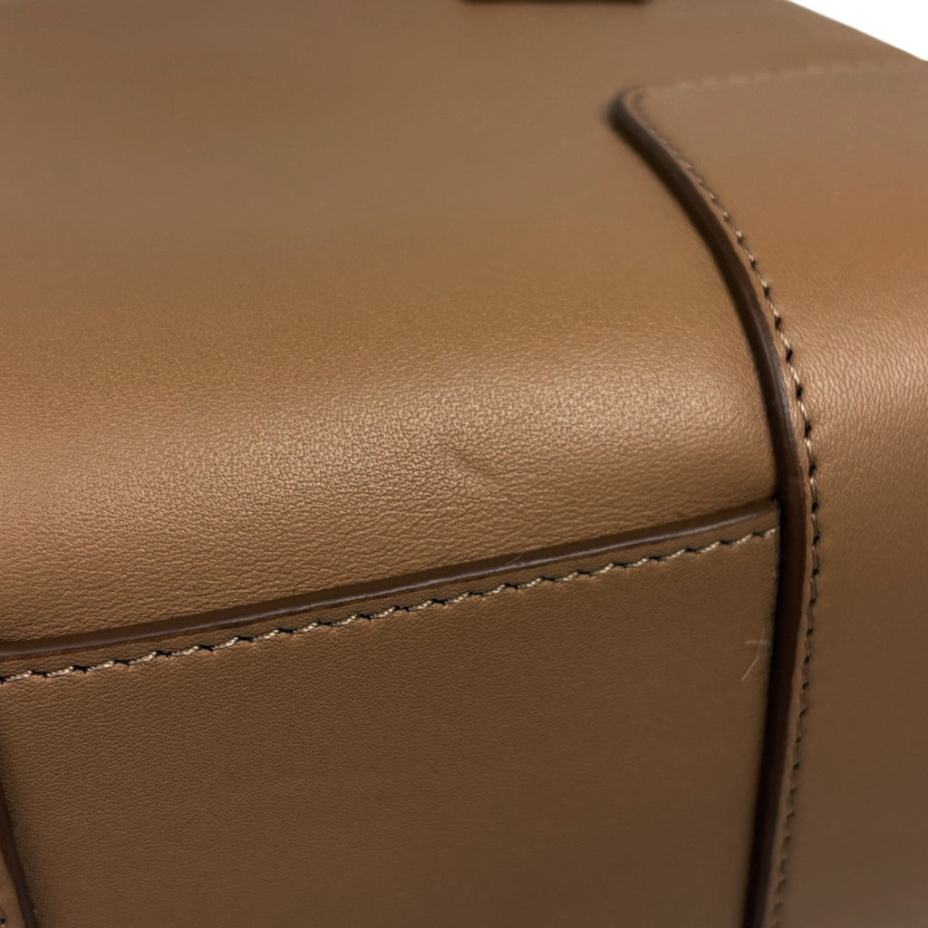 ロエベ アマソナ16 スクエア ハンドバッグ 2way レザー ブラウン レディース 中古 brbag