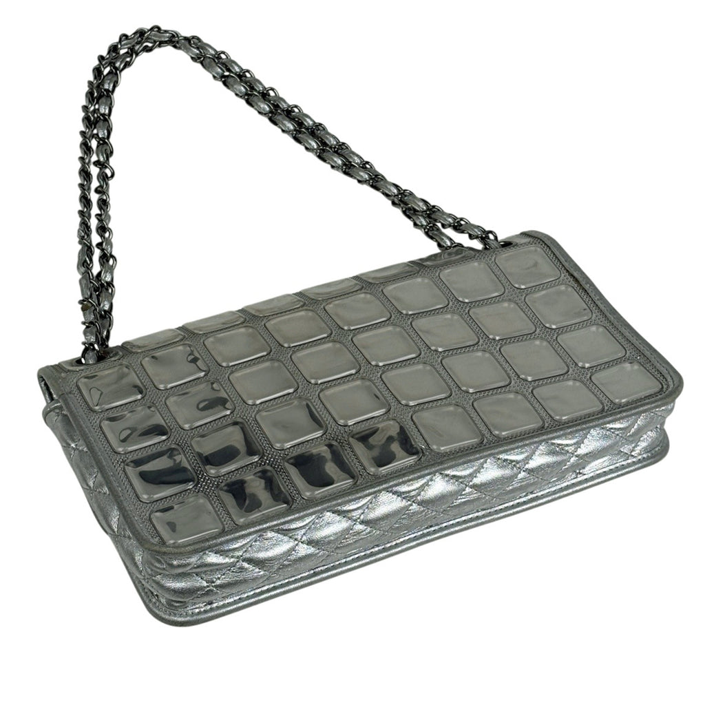 シャネル アイスキューブ チェーン ショルダーバッグ ココマーク マトラッセ ショルダーバッグ レザー シルバー A37108 レディース 【中古】brbag