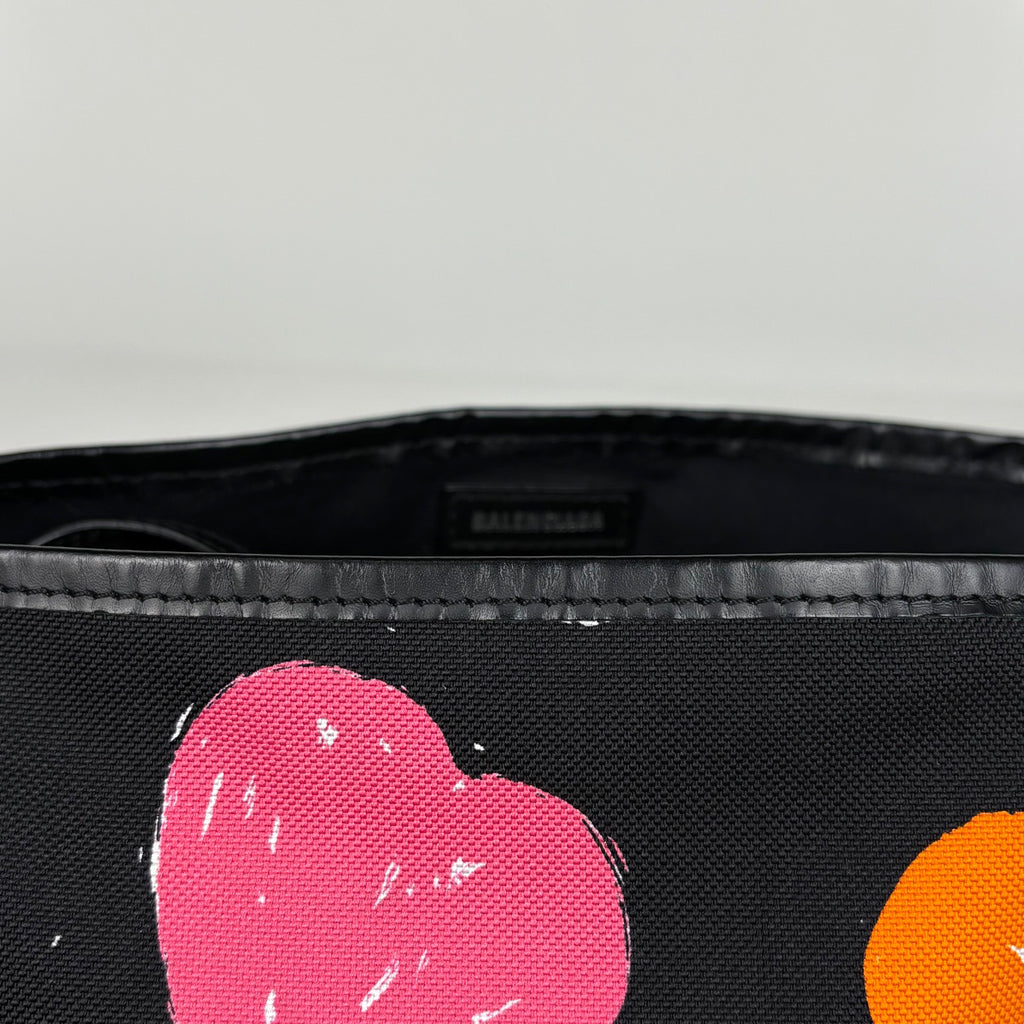 バレンシアガ ネイビー スモール カバス ハンドバッグ ロゴ ハート トートバッグ キャンバス ブラック 339933 レディース 【中古】brbag