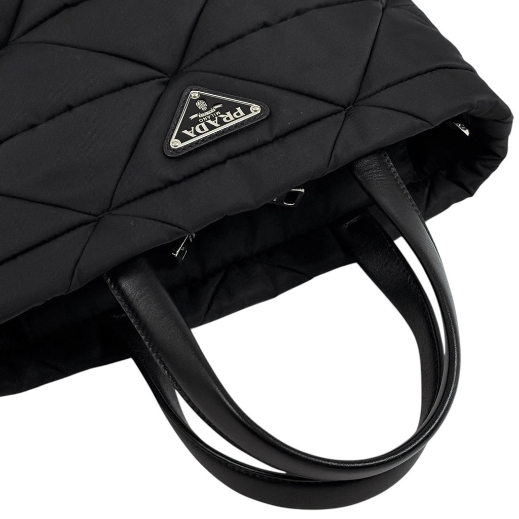 プラダ スモール パデッド リナイロン ショルダーバッグ 2way ナイロン ネロ(ブラック) 1BG373 レディース 中古 brbag