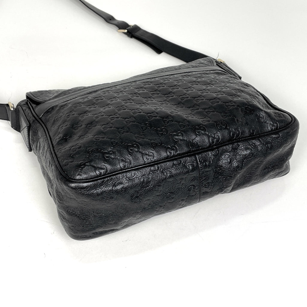 グッチ グッチシマ ショルダーバッグ シグネチャー メッセンジャーバック ショルダーバッグ シマレザー ブラック 223665 レディース 【中古】brbag