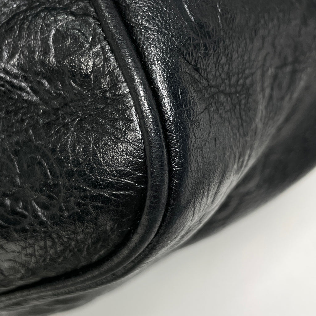 グッチ グッチシマ ショルダーバッグ シグネチャー メッセンジャーバック ショルダーバッグ シマレザー ブラック 223665 レディース 【中古】brbag